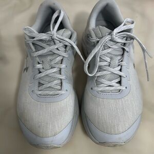 Under armour sneakers 🤍🩶